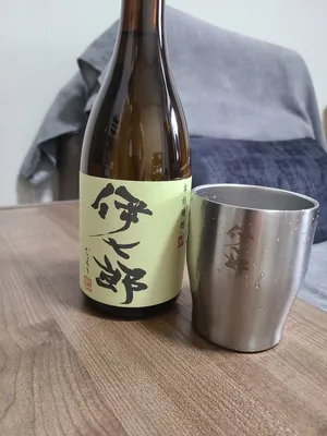 伊七郎 720ml ＋ 屋久杉コースター1枚＆タンブラーセット1個 – 伊七郎商店