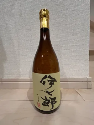 伊七郎 720ml （化粧箱付き） – 伊七郎商店