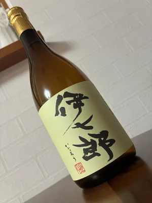 伊七郎 1800ml 芋焼酎（一升瓶・本格焼酎・鹿児島） – 伊七郎商店