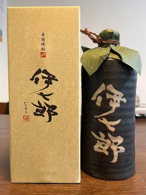 伊七郎 720ml （化粧箱付き） – 伊七郎商店